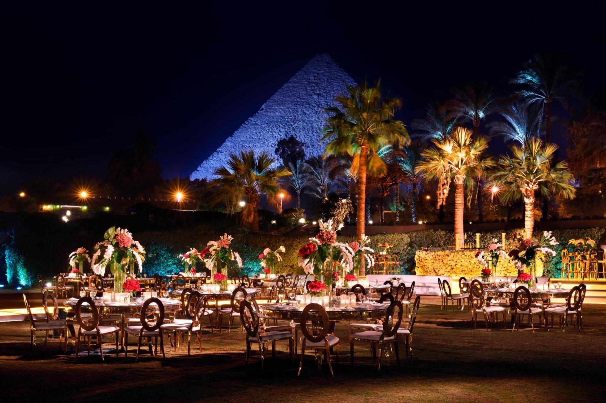 فندق ماريوت مينا هاوس، القاهرة Giza المظهر الخارجي الصورة The Pyramids Sound and Light Show